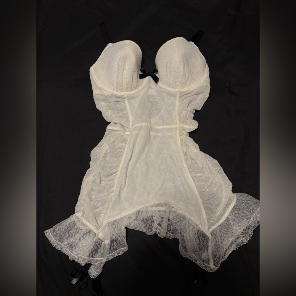 VINTAGE Y2K lingerie top